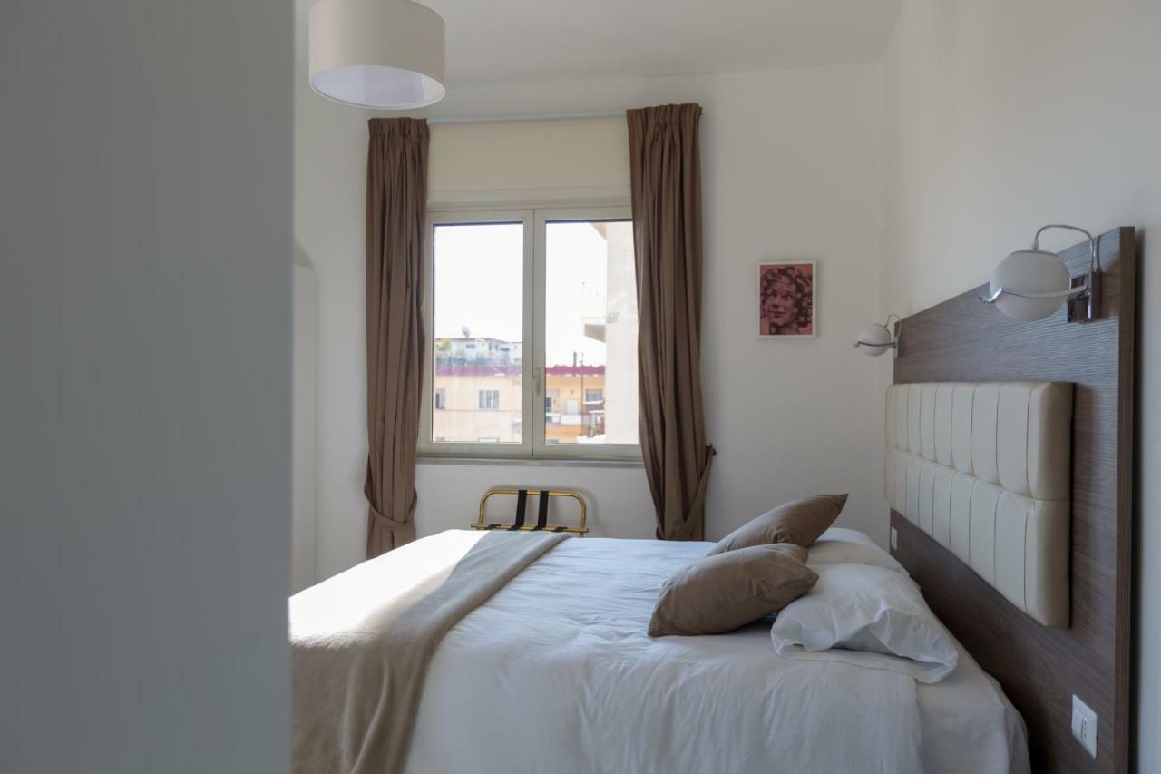 나폴리 Mergellina Relais B&B 외부 사진